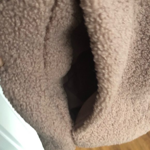 H&M Coat - Picture 2 of 7